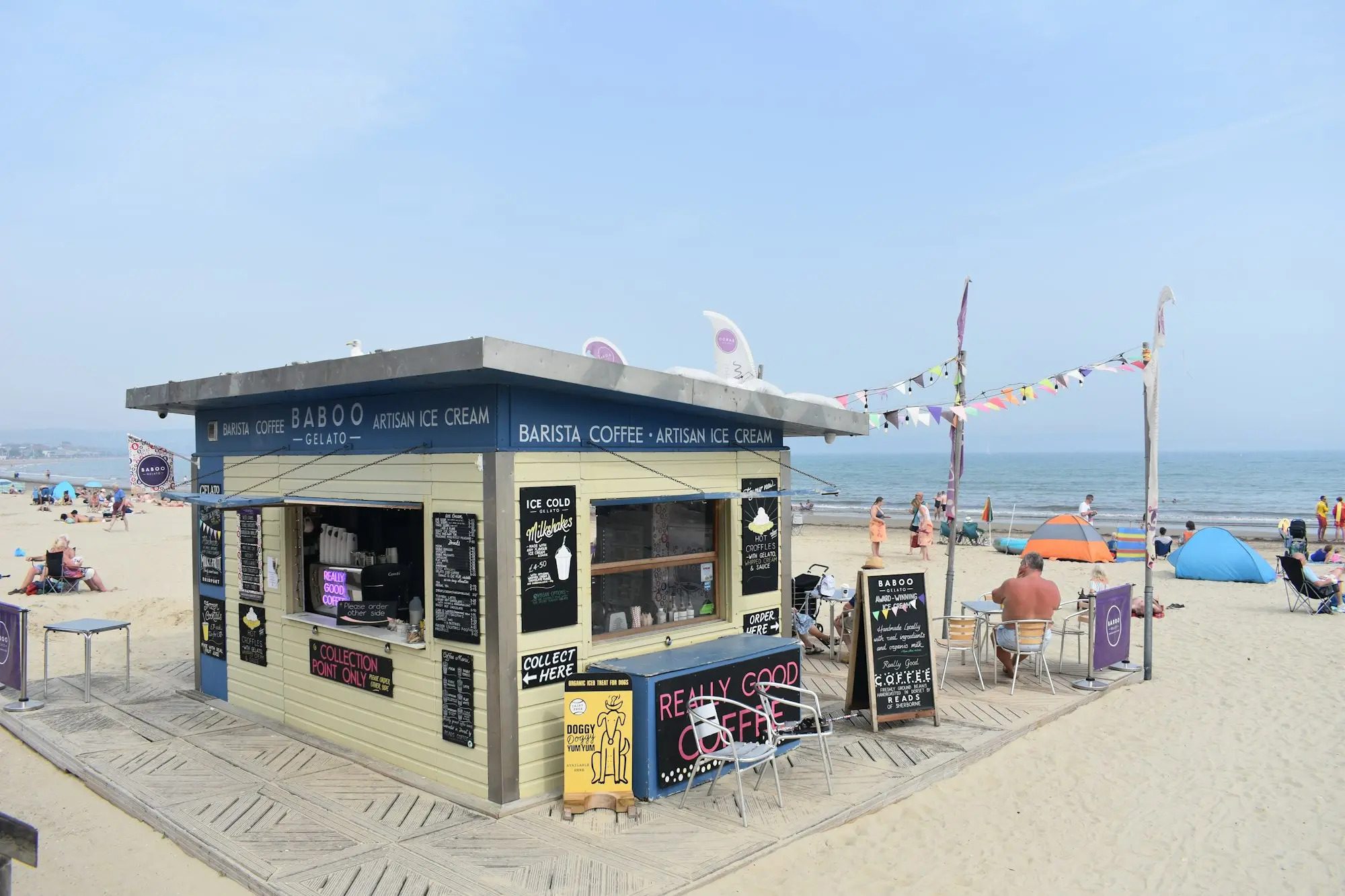 Beachside kiosk waiting for the summer rush, a seasonal business that plans its cash flow